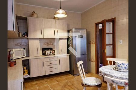 Casa à venda com 5 quartos, 220m² em Jardim da Saúde, São Paulo