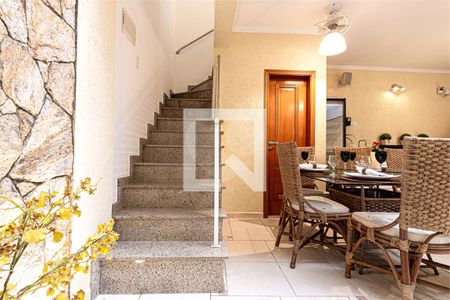 Casa à venda com 2 quartos, 178m² em Indianópolis, São Paulo