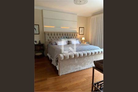 Casa à venda com 4 quartos, 400m² em Alphaville, Santana de Parnaíba