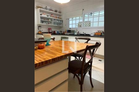 Casa à venda com 4 quartos, 400m² em Alphaville, Santana de Parnaíba