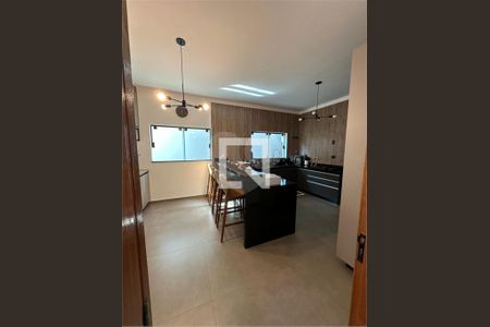 Casa à venda com 4 quartos, 340m² em City América, São Paulo