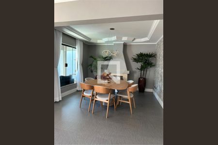 Casa à venda com 4 quartos, 340m² em City América, São Paulo