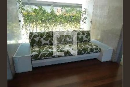 Apartamento à venda com 3 quartos, 92m² em Vila Olímpia, São Paulo