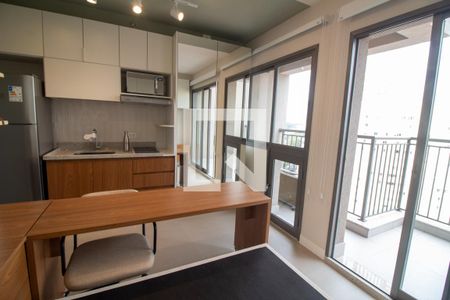 Studio de kitnet/studio para alugar com 1 quarto, 24m² em Santo Amaro, São Paulo