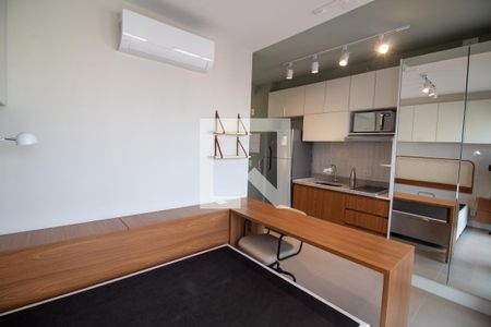 Studio de kitnet/studio para alugar com 1 quarto, 24m² em Santo Amaro, São Paulo