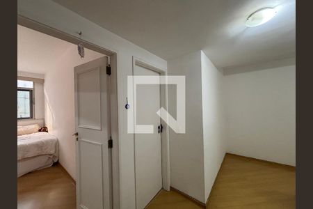 Corredores de apartamento à venda com 4 quartos, 234m² em Copacabana, Rio de Janeiro