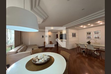 Sala de apartamento à venda com 4 quartos, 234m² em Copacabana, Rio de Janeiro
