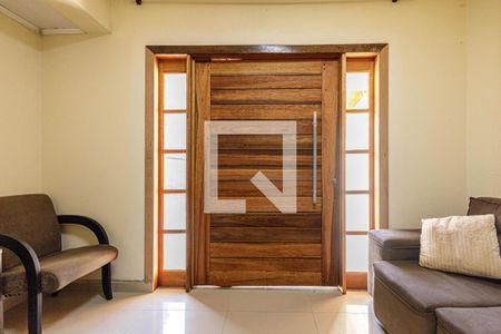 Sala de casa à venda com 3 quartos, 240m² em Jardim Itu, Porto Alegre