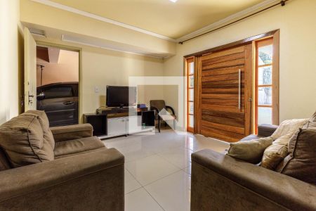 Sala de casa à venda com 3 quartos, 240m² em Jardim Itu, Porto Alegre