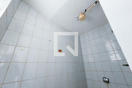Banheiro de serviço de apartamento à venda com 3 quartos, 90m² em Laranjeiras, Rio de Janeiro