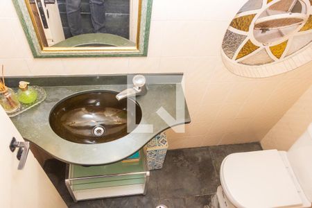 Lavabo de casa à venda com 4 quartos, 200m² em Vila Campo Grande, São Paulo