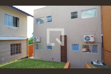 Área comum de kitnet/studio para alugar com 1 quarto, 30m² em Barra da Lagoa, Florianópolis