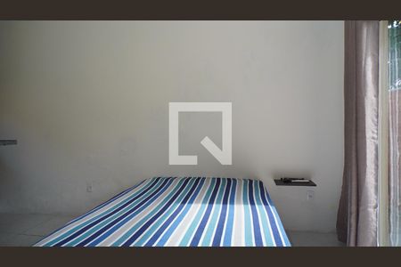 Sala/Quarto de kitnet/studio para alugar com 1 quarto, 30m² em Barra da Lagoa, Florianópolis