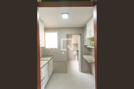 Cozinha de apartamento à venda com 2 quartos, 58m² em Jardim Miranda, Campinas