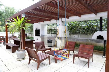 Apartamento à venda com 2 quartos, 77m² em Jardim Fonte do Morumbi, São Paulo