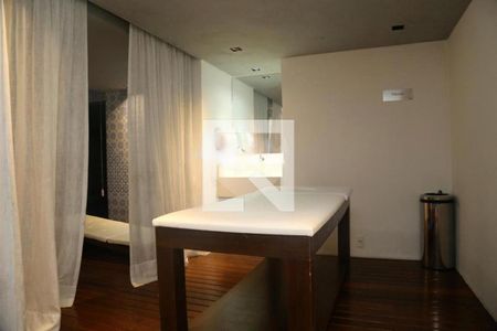 Apartamento à venda com 2 quartos, 77m² em Jardim Fonte do Morumbi, São Paulo