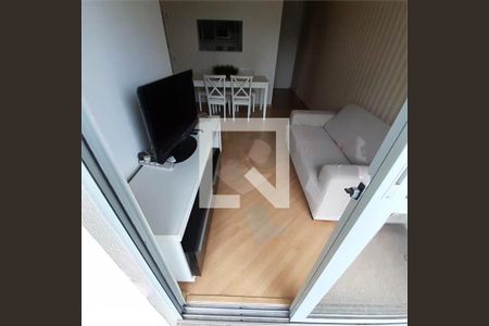 Apartamento à venda com 3 quartos, 64m² em Jardim Londrina, São Paulo