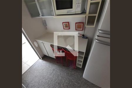 Apartamento à venda com 3 quartos, 64m² em Jardim Londrina, São Paulo