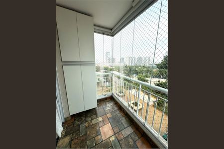 Apartamento à venda com 3 quartos, 63m² em Vila Santa Clara, São Paulo