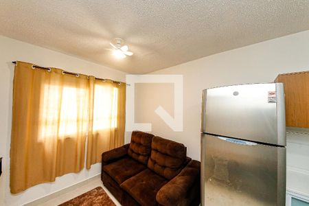 Sala/Cozinha de apartamento à venda com 2 quartos, 35m² em Vila Graciosa, São Paulo