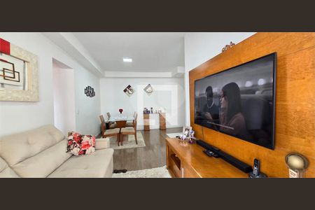 Apartamento à venda com 3 quartos, 74m² em Vila Mangalot, São Paulo