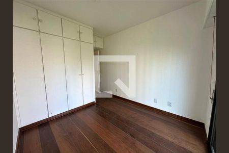 Apartamento à venda com 3 quartos, 230m² em Higienópolis, São Paulo