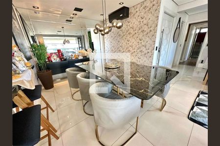 Apartamento à venda com 3 quartos, 154m² em Vila Regente Feijó, São Paulo