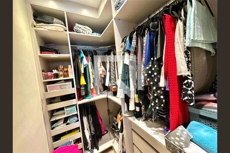 Apartamento à venda com 3 quartos, 154m² em Vila Regente Feijó, São Paulo