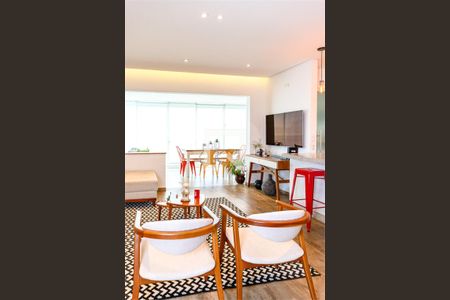 Apartamento à venda com 2 quartos, 93m² em Vila Nair, São Paulo