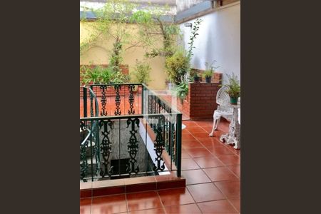 Casa à venda com 2 quartos, 160m² em Vila Diva (Zona Leste), São Paulo