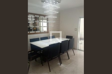 Casa à venda com 4 quartos, 400m² em Vila Aricanduva, São Paulo