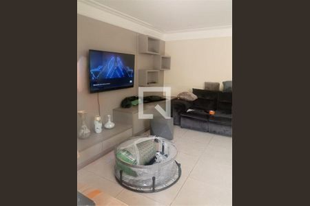 Casa à venda com 4 quartos, 400m² em Vila Aricanduva, São Paulo