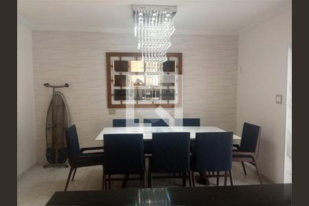 Casa à venda com 4 quartos, 400m² em Vila Aricanduva, São Paulo