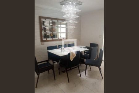 Casa à venda com 4 quartos, 400m² em Vila Aricanduva, São Paulo