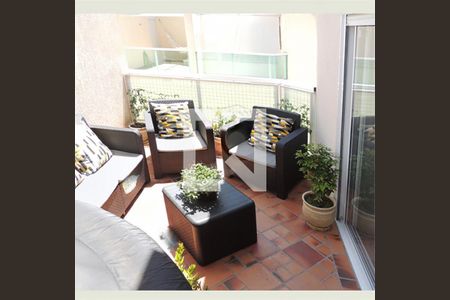 Casa à venda com 3 quartos, 198m² em Vila Valparaíso, Santo André