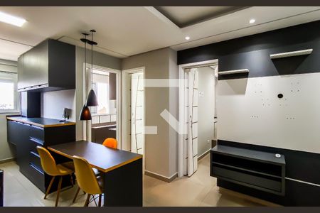 Sala/Cozinha de apartamento à venda com 2 quartos, 50m² em Vila Nhocuné, São Paulo