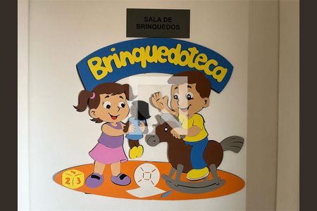 Apartamento à venda com 2 quartos, 40m² em Parque das Paineiras, São Paulo