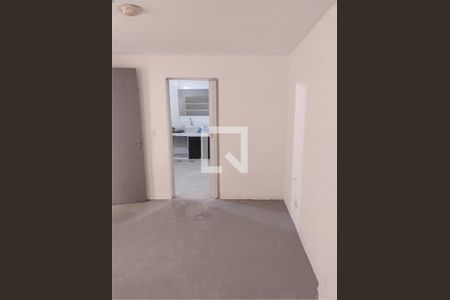 Casa à venda com 3 quartos, 100m² em Vila Paulistania, São Paulo