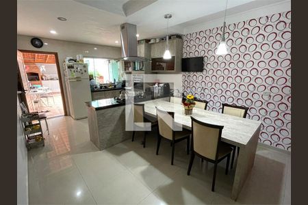 Casa à venda com 3 quartos, 250m² em Vila Dora, Santo André