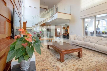 Casa à venda com 4 quartos, 550m² em Jardim Sao Caetano, São Caetano do Sul