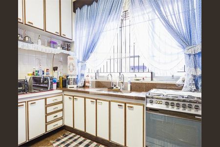 Casa à venda com 4 quartos, 450m² em Osvaldo Cruz, São Caetano do Sul