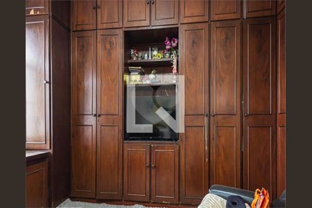 Casa à venda com 4 quartos, 450m² em Osvaldo Cruz, São Caetano do Sul