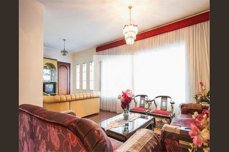 Casa à venda com 4 quartos, 450m² em Osvaldo Cruz, São Caetano do Sul