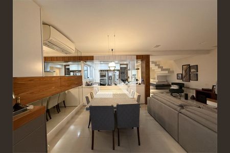 Casa à venda com 4 quartos, 220m² em Demarchi, São Bernardo do Campo