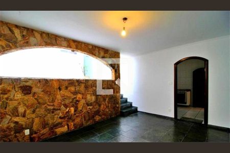 Casa à venda com 3 quartos, 206m² em Vila Gilda, Santo André