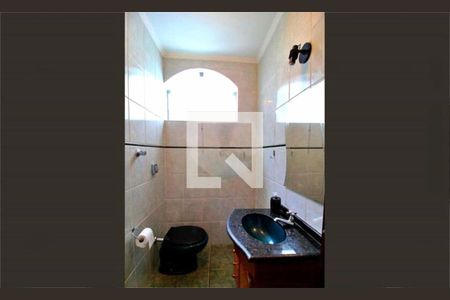 Casa à venda com 3 quartos, 206m² em Vila Gilda, Santo André