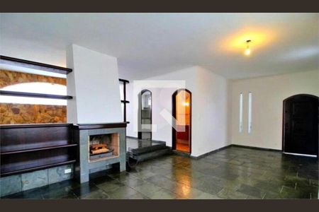 Casa à venda com 3 quartos, 206m² em Vila Gilda, Santo André