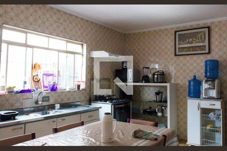 Casa à venda com 2 quartos, 130m² em Taboão, Diadema