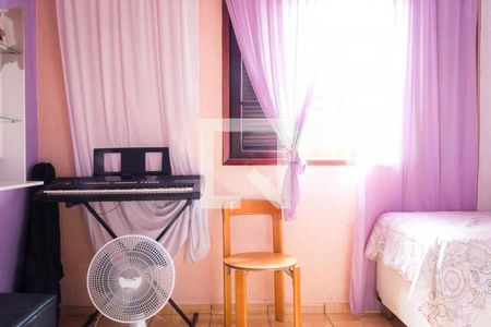 Casa à venda com 2 quartos, 130m² em Taboão, Diadema