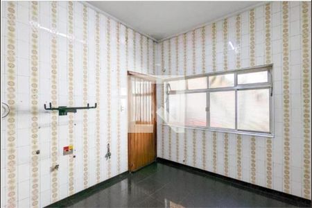 Casa à venda com 3 quartos, 270m² em Jardim do Mar, São Bernardo do Campo